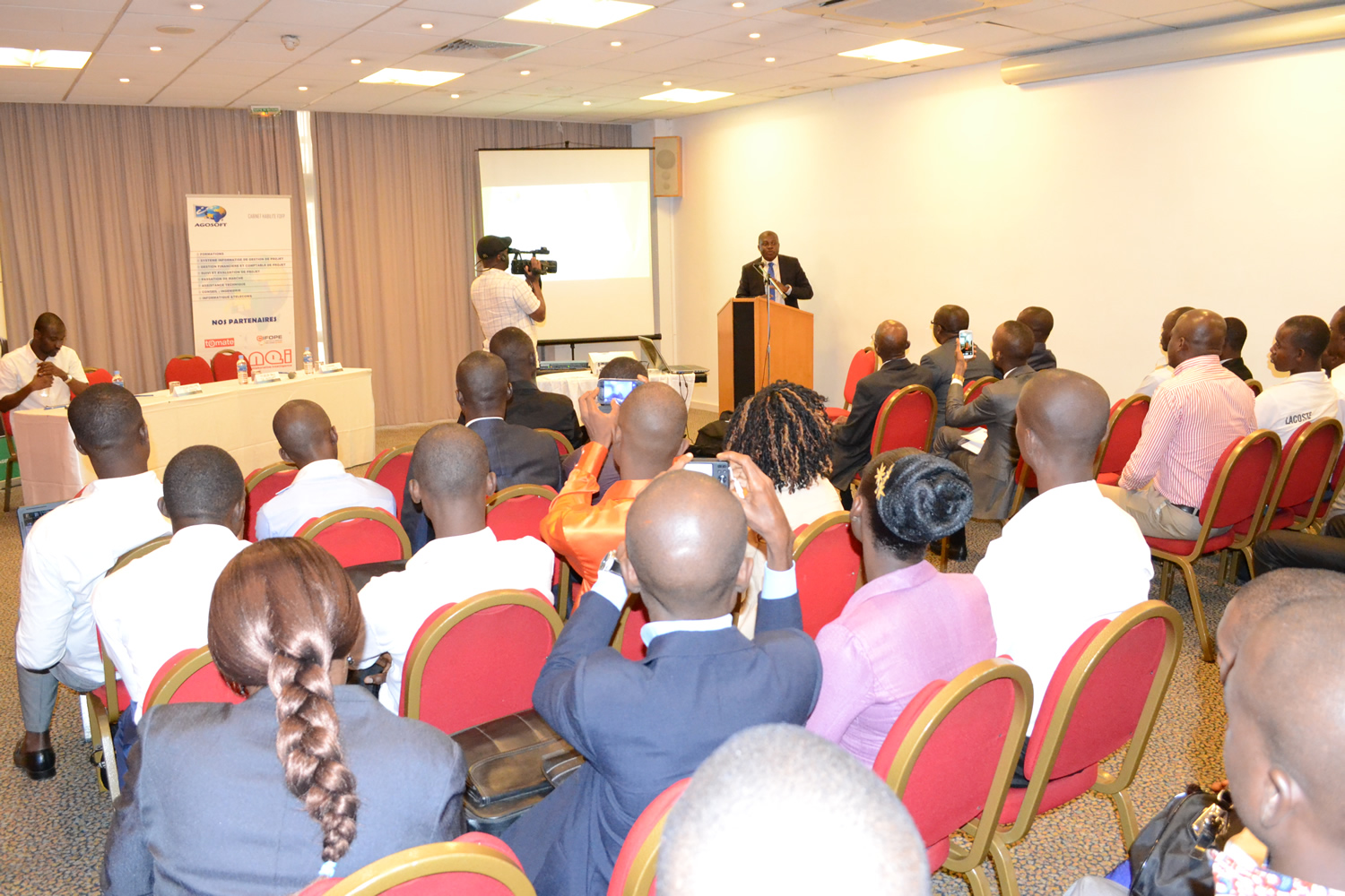 Cérémonie de remise d'attestation de formation